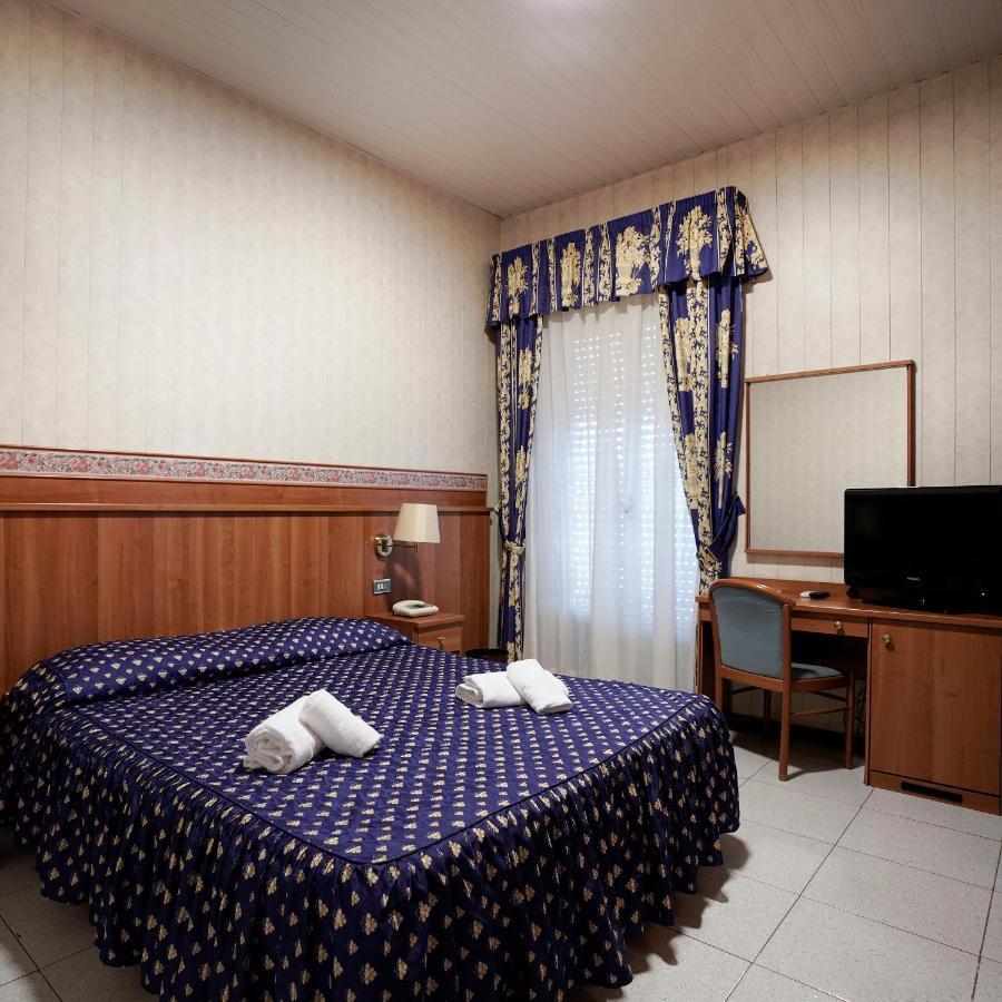 Hotel Capys คาปัว ภายนอก รูปภาพ